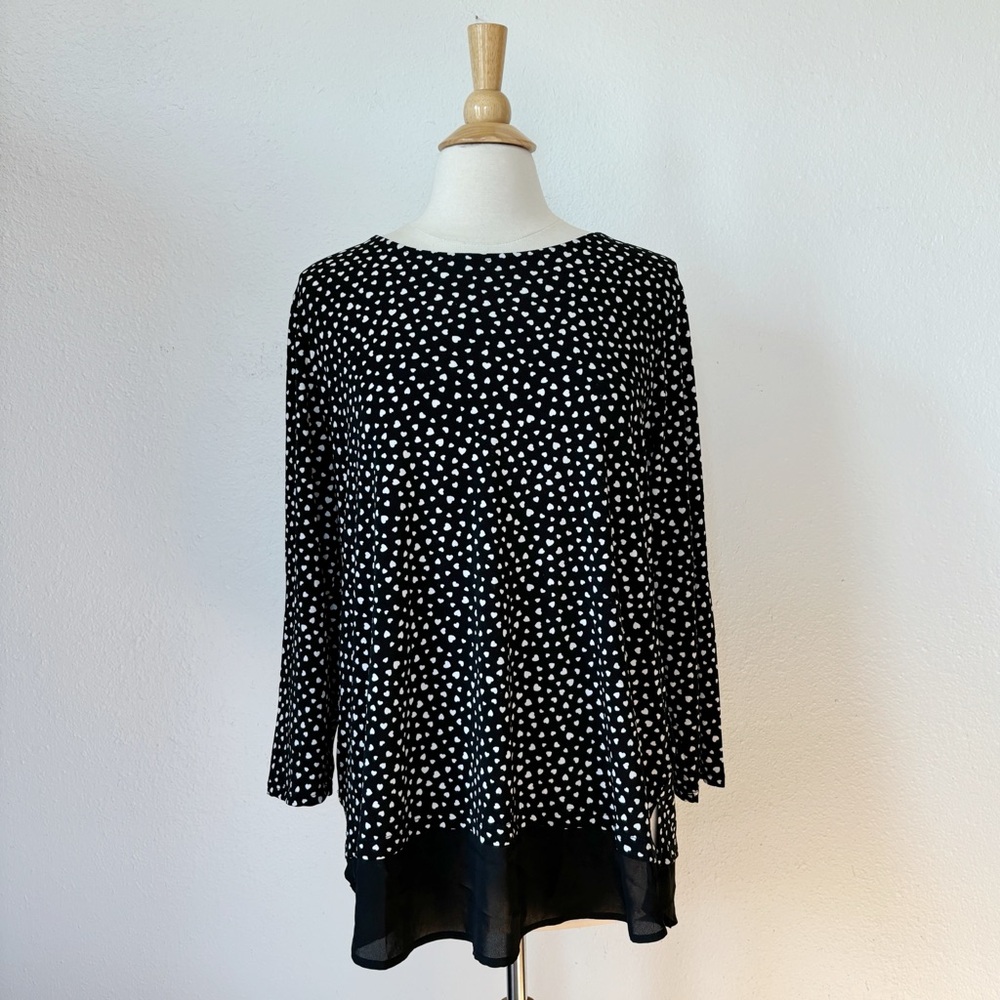 Adrianna Papell Black and White Polka Dot 3/4 Sleeve Crew Neck Blouse